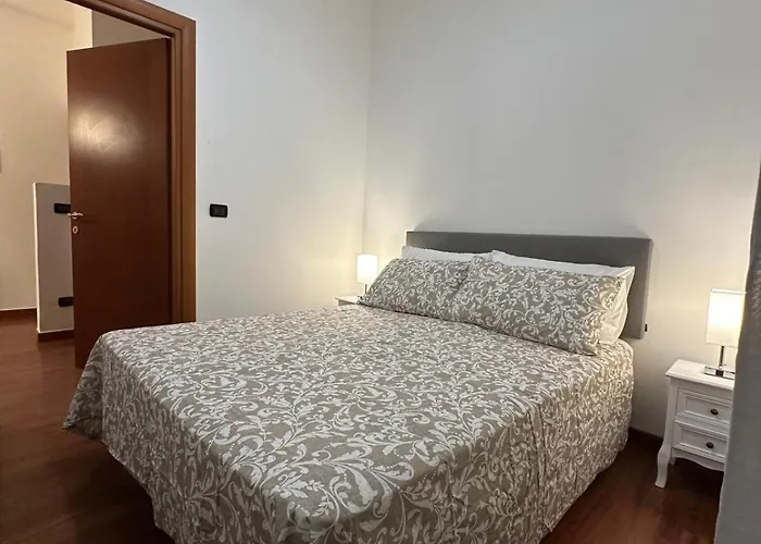 L'attichetto Di Via Padova Апартаменты *